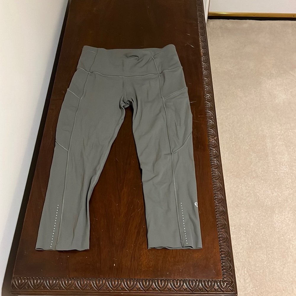 Lululemon leggings